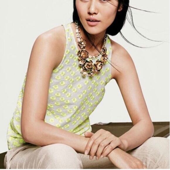 Women's J. Crew Sleeveless Blouse sz 10 Embroidered details - Picture 1 of 6